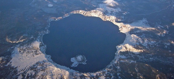 crater_lake_oregon.jpg
