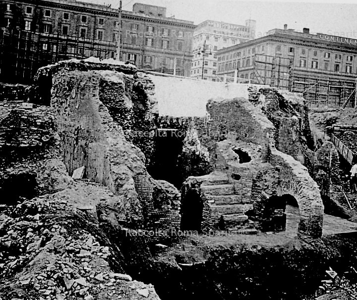 Excavation_Rome_12.jpg
