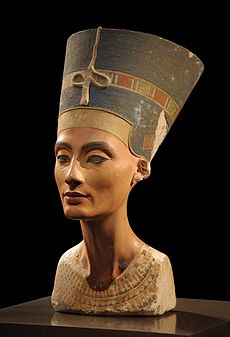 Nefertiti_Bust.jpg