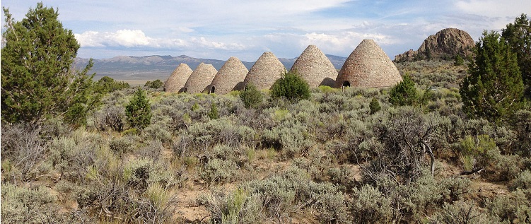 Ovens_in_Ward_Charcoal_Ovens_State_Historic_Park.JPG