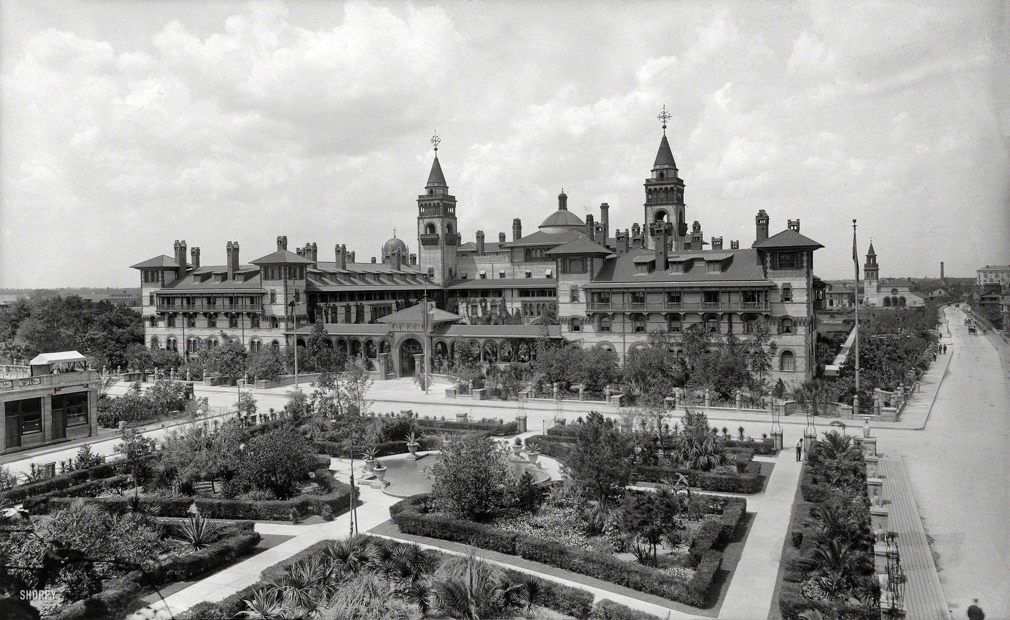 Ponce De Leon Hotel.jpg