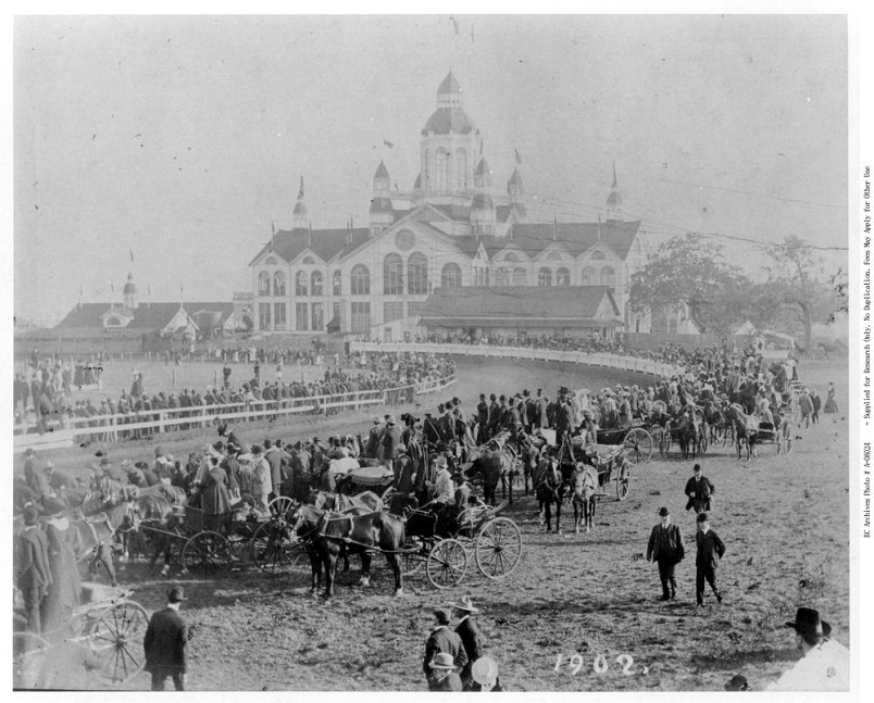 victoria_exhibition_1.jpg