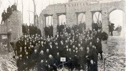 Faculty and Students of Rush Medical College in the ruins of the college. 1871